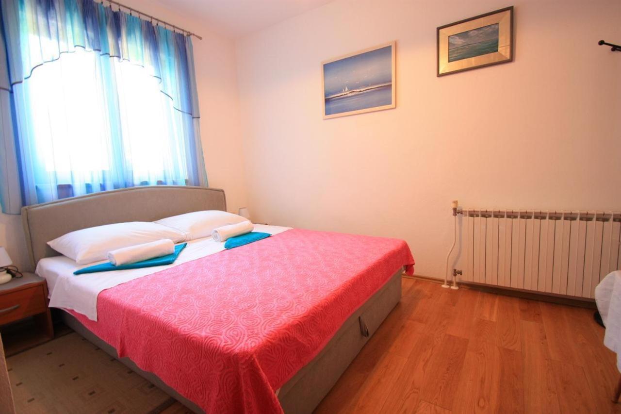 Pavica Leilighet Dramalj Rom bilde